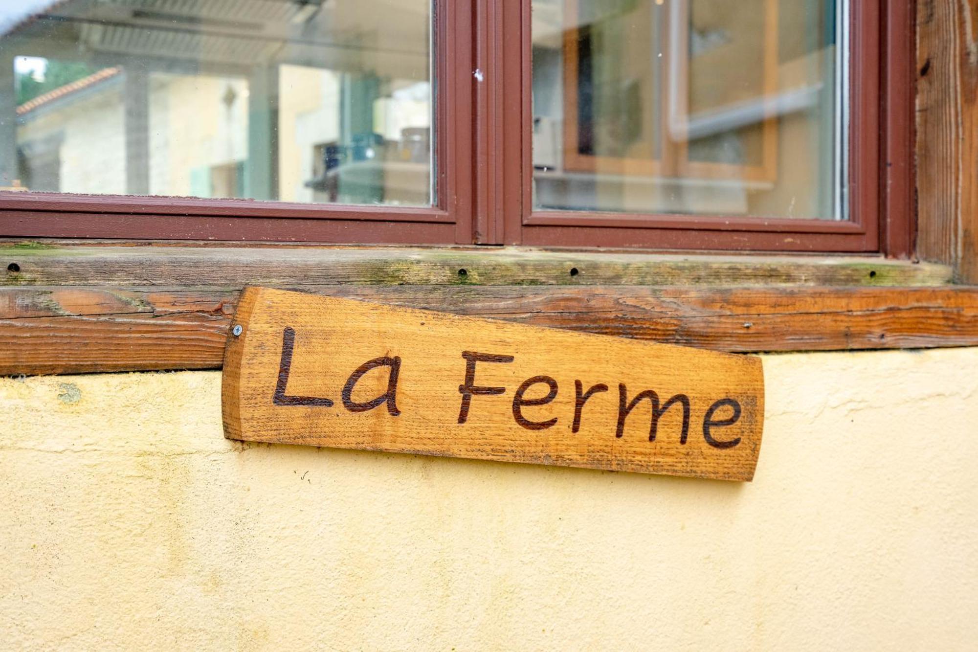 La Ferme - Gites De La Tournerie Gémozac Eksteriør bilde